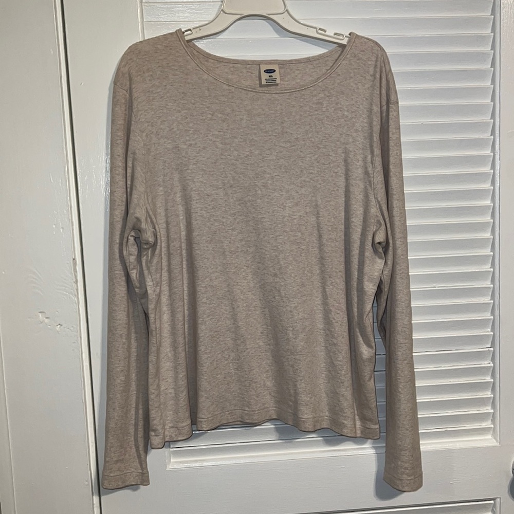 Long sleeve top